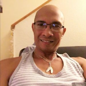 Meet your Posher, Daniel leo